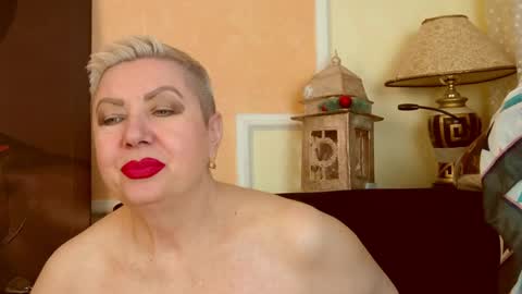 LADY POSH online show from 05-01-26, 09:41