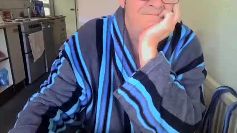 poshman65 online show from 10-26-25, 10:10