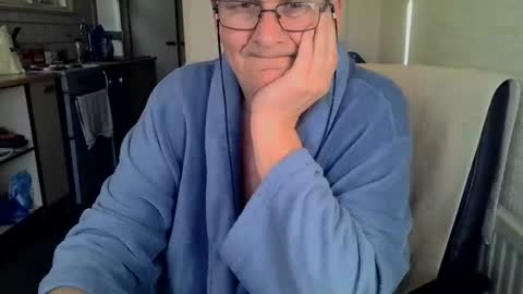 poshman65 online show from 11-12-25, 09:42