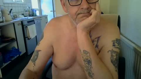 poshman65 online show from 07-19-26, 09:02