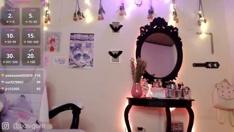 Snapshot of posigore chatting on 12-13-24, 08:58 Anna Goth independient model online show from 12-13-24, 08:58