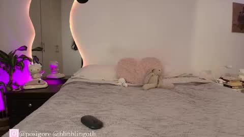 Anna Goth independient model online show from 01-08-26, 10:23