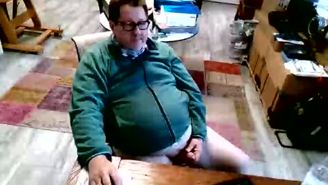 Snapshot of posseidon008 chatting on 10-03-25, 04:15 posseidon008 online show from 10-03-25, 04:15