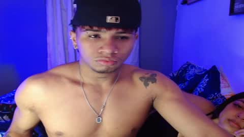 Snapshot of power_hot18 chatting on 02-06-25, 04:42 ALEX Y ALEXA online show from 02-06-25, 04:42