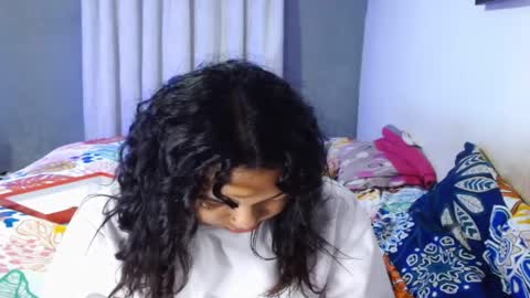 Snapshot of power_hot18 chatting on 10-17-25, 03:20 ALEX Y ALEXA online show from 10-17-25, 03:20