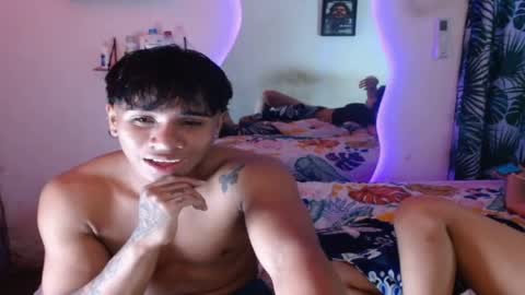 Snapshot of power_hot18 chatting on 10-26-25, 05:46 ALEX Y ALEXA online show from 10-26-25, 05:46