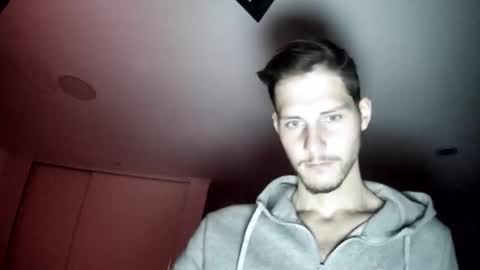 Snapshot of poweroflove7n chatting on 10-27-25, 05:00 poweroflove7n online show from 10-27-25, 05:00