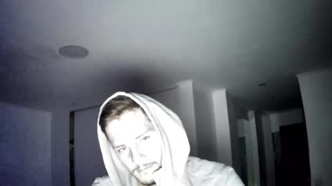 Snapshot of poweroflove7n chatting on 10-28-25, 02:37 poweroflove7n online show from 10-28-25, 02:37