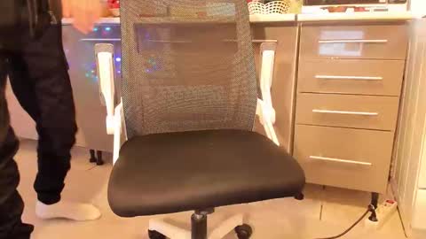 alex online show from 12-03-25, 09:40