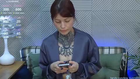 Lola online show from 02-07-26, 06:50