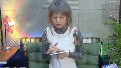 Lola online show from 06-20-26, 05:10