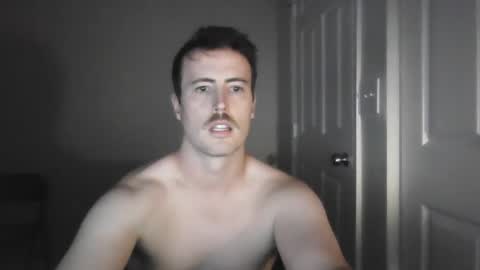 Snapshot of pphoto_95 chatting on 02-21-26, 03:40 Redd online show from 02-21-26, 03:40