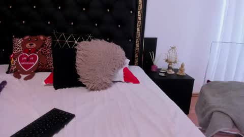 Ailyn online show from 03-04-25, 11:40