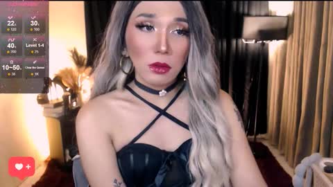 Snapshot of preciousrosedoll chatting on 09-19-25, 02:13 Rosedoll online show from 09-19-25, 02:13