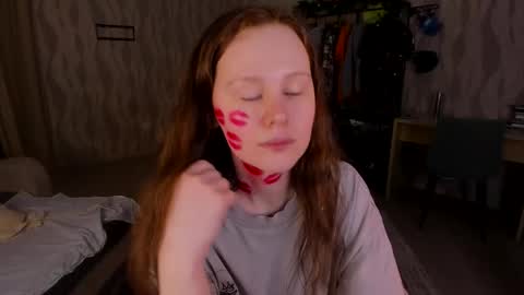 Snapshot of preety_niki chatting on 02-15-26, 09:55 preety_niki online show from 02-15-26, 09:55