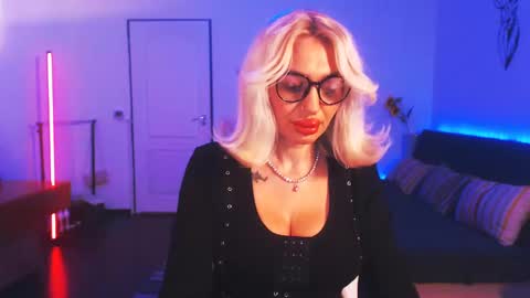 Victoria online show from 12-30-24, 09:50