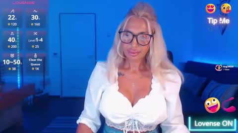 Victoria online show from 09-13-25, 07:24