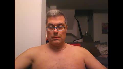 Snapshot of prendimisubito chatting on 12-04-24, 01:25 prendimisubito online show from 12-04-24, 01:25