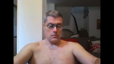 Snapshot of prendimisubito chatting on 02-22-25, 09:56 prendimisubito online show from 02-22-25, 09:56