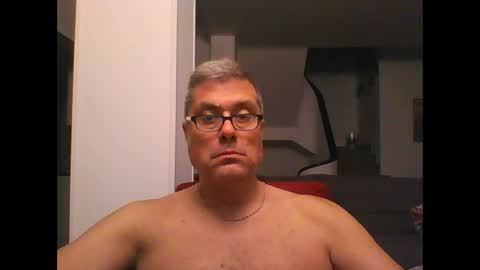 Snapshot of prendimisubito chatting on 10-22-25, 01:06 prendimisubito online show from 10-22-25, 01:06