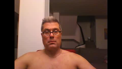 Snapshot of prendimisubito chatting on 11-12-25, 01:17 prendimisubito online show from 11-12-25, 01:17