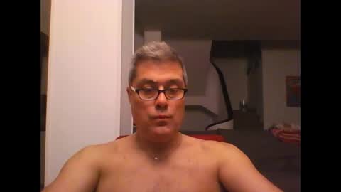 Snapshot of prendimisubito chatting on 11-14-25, 03:38 prendimisubito online show from 11-14-25, 03:38