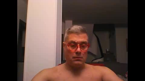 Snapshot of prendimisubito chatting on 11-27-25, 12:13 prendimisubito online show from 11-27-25, 12:13