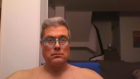 Snapshot of prendimisubito chatting on 01-06-26, 10:56 prendimisubito online show from 01-06-26, 10:56