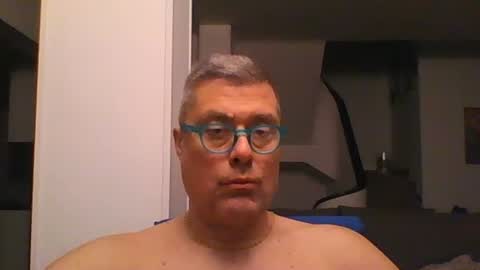 Snapshot of prendimisubito chatting on 01-17-26, 02:16 prendimisubito online show from 01-17-26, 02:16