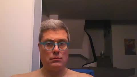 Snapshot of prendimisubito chatting on 03-01-26, 11:18 prendimisubito online show from 03-01-26, 11:18