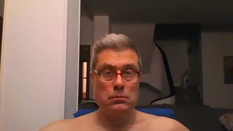 Snapshot of prendimisubito chatting on 04-18-26, 10:21 prendimisubito online show from 04-18-26, 10:21