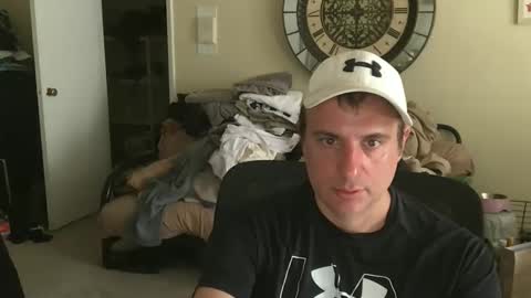 preppyguyintokink1 online show from 04-15-26, 08:53