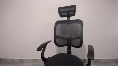 Plux online show from 01-21-25, 04:10