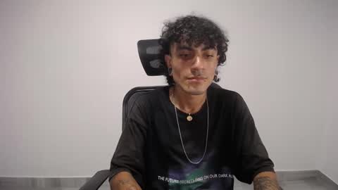 Plux online show from 02-24-25, 10:25