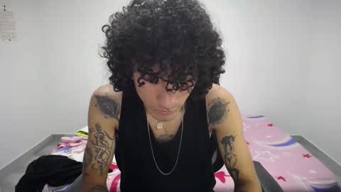 Plux online show from 10-01-25, 04:51