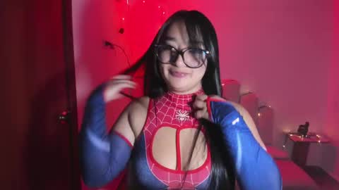 pretti scarlett online show from 09-15-25, 11:49