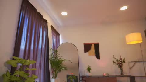 Snapshot of pretties_nay chatting on 03-02-25, 05:36 Nayrobi online show from 03-02-25, 05:36