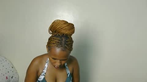 Snapshot of pretttybarbie chatting on 02-15-26, 02:14 Barbie online show from 02-15-26, 02:14