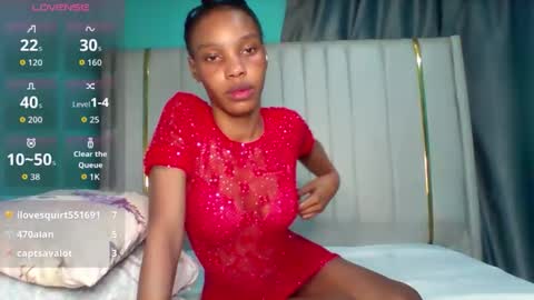 Snapshot of pretty253 chatting on 01-10-26, 09:16 pretty253 online show from 01-10-26, 09:16