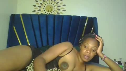 Pretty online show from 02-11-26, 05:29