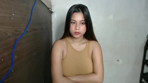 Snapshot of pretty__ella chatting on 10-01-25, 07:53 ELLA online show from 10-01-25, 07:53