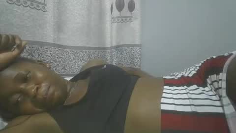 Snapshot of pretty_abella chatting on 01-27-25, 11:33 abella online show from 01-27-25, 11:33