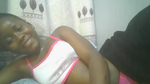 Snapshot of pretty_abella chatting on 02-02-25, 02:56 abella online show from 02-02-25, 02:56