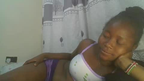 Snapshot of pretty_abella chatting on 02-05-25, 10:08 abella online show from 02-05-25, 10:08