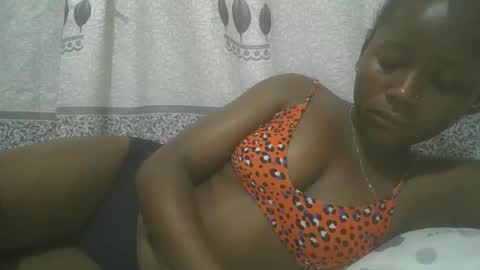 Snapshot of pretty_abella chatting on 02-09-25, 08:33 abella online show from 02-09-25, 08:33