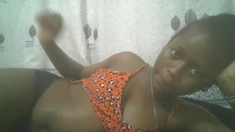 Snapshot of pretty_abella chatting on 02-09-25, 11:36 abella online show from 02-09-25, 11:36