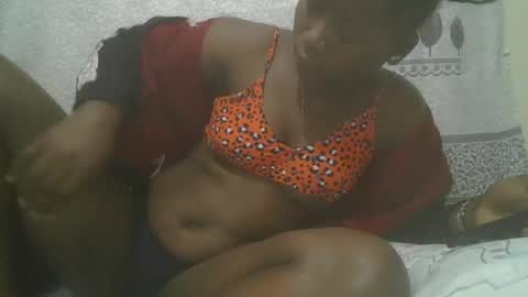 Snapshot of pretty_abella chatting on 02-09-25, 10:32 abella online show from 02-09-25, 10:32