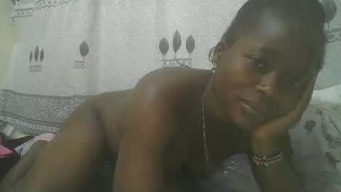 Snapshot of pretty_abella chatting on 02-11-25, 11:21 abella online show from 02-11-25, 11:21