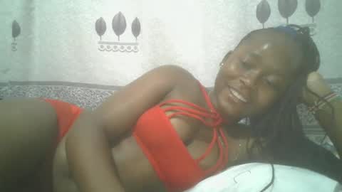 Snapshot of pretty_abella chatting on 02-14-25, 09:03 abella online show from 02-14-25, 09:03
