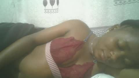 Snapshot of pretty_abella chatting on 02-17-25, 02:20 abella online show from 02-17-25, 02:20